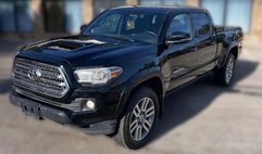2016 Toyota Tacoma TRD Sport