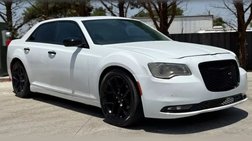 2016 Chrysler 300 C