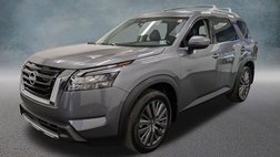 2025 Nissan Pathfinder SL