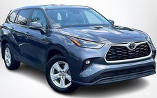 2024 Toyota Highlander LE