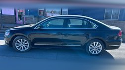 2012 Volkswagen Passat SEL