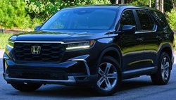 2023 Honda Pilot EX-L w/Rear Captain's Chairs