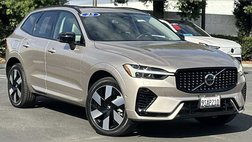 2025 Volvo XC60 T8 Plus Dark Theme
