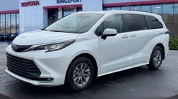 2023 Toyota Sienna XLE 7-Passenger