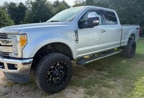 2017 Ford Super Duty F-250 Lariat