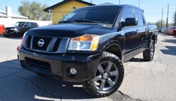 2012 Nissan Titan SV