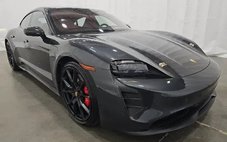 2022 Porsche Taycan GTS