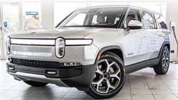 2024 Rivian R1S Adventure