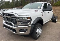 2026 Ram RAM 5500 TRADESMAN CHASSIS CREW CAB 4X4 60' CA