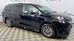 2025 Toyota Sienna XLE 7-Passenger