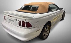 1998 Ford Mustang SVT Cobra Base