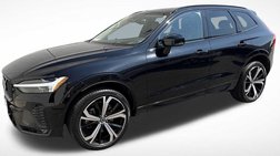 2023 Volvo XC60 B5 Ultimate Dark Theme