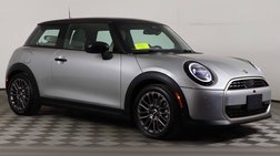 2025 MINI Hardtop Iconic