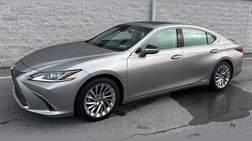 2020 Lexus ES 300h Luxury