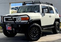 2014 Toyota FJ Cruiser Base