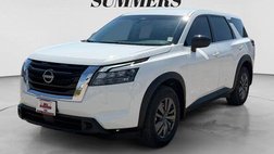 2025 Nissan Pathfinder S