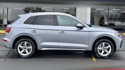 2023 Audi Q5 quattro Premium 40 TFSI