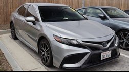 2021 Toyota Camry Hybrid SE
