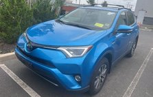 2017 Toyota RAV4 Hybrid XLE