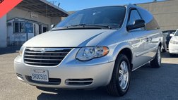 2005 Chrysler Town and Country Touring