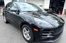 2020 Porsche Macan Base