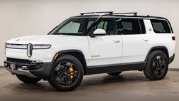 2023 Rivian R1S Adventure