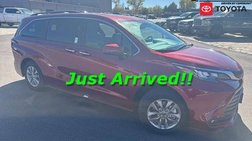 2025 Toyota Sienna XLE 7-Passenger