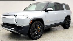2023 Rivian R1S Adventure