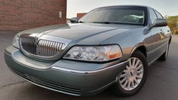 2004 Lincoln Town Car Signature