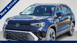 2025 Volkswagen Taos SE 4Motion