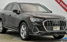 2022 Audi Q3 quattro S line Prem Plus 45 TFSI