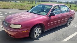 2004 Chevrolet Classic Base