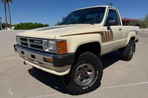 1987 Toyota Pickup Base