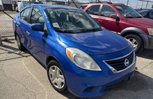 2013 Nissan Versa 1.6 SV
