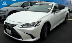 2022 Lexus ES 300h Base