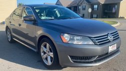 2013 Volkswagen Passat SE