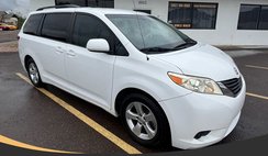 2014 Toyota Sienna LE