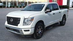 2024 Nissan Titan SV