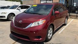 2017 Toyota Sienna LE 8-Passenger
