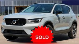 2026 Volvo XC40 B5 Plus