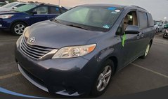 2016 Toyota Sienna LE