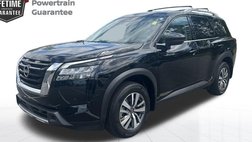 2025 Nissan Pathfinder SL