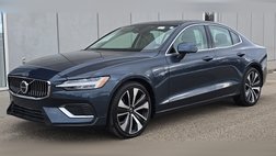 2023 Volvo S60 Recharge T8 Ultimate Bright Theme