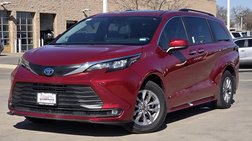 2025 Toyota Sienna XLE