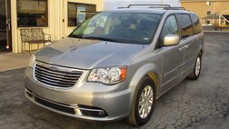 2016 Chrysler Town and Country Touring