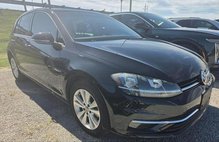 2018 Volkswagen Golf TSI SE
