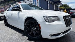 2019 Chrysler 300 Touring