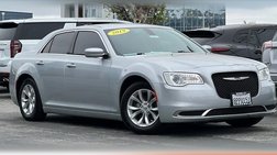 2019 Chrysler 300 Touring