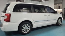 2014 Chrysler Town and Country Touring