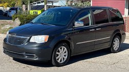 2011 Chrysler Town and Country Touring-L